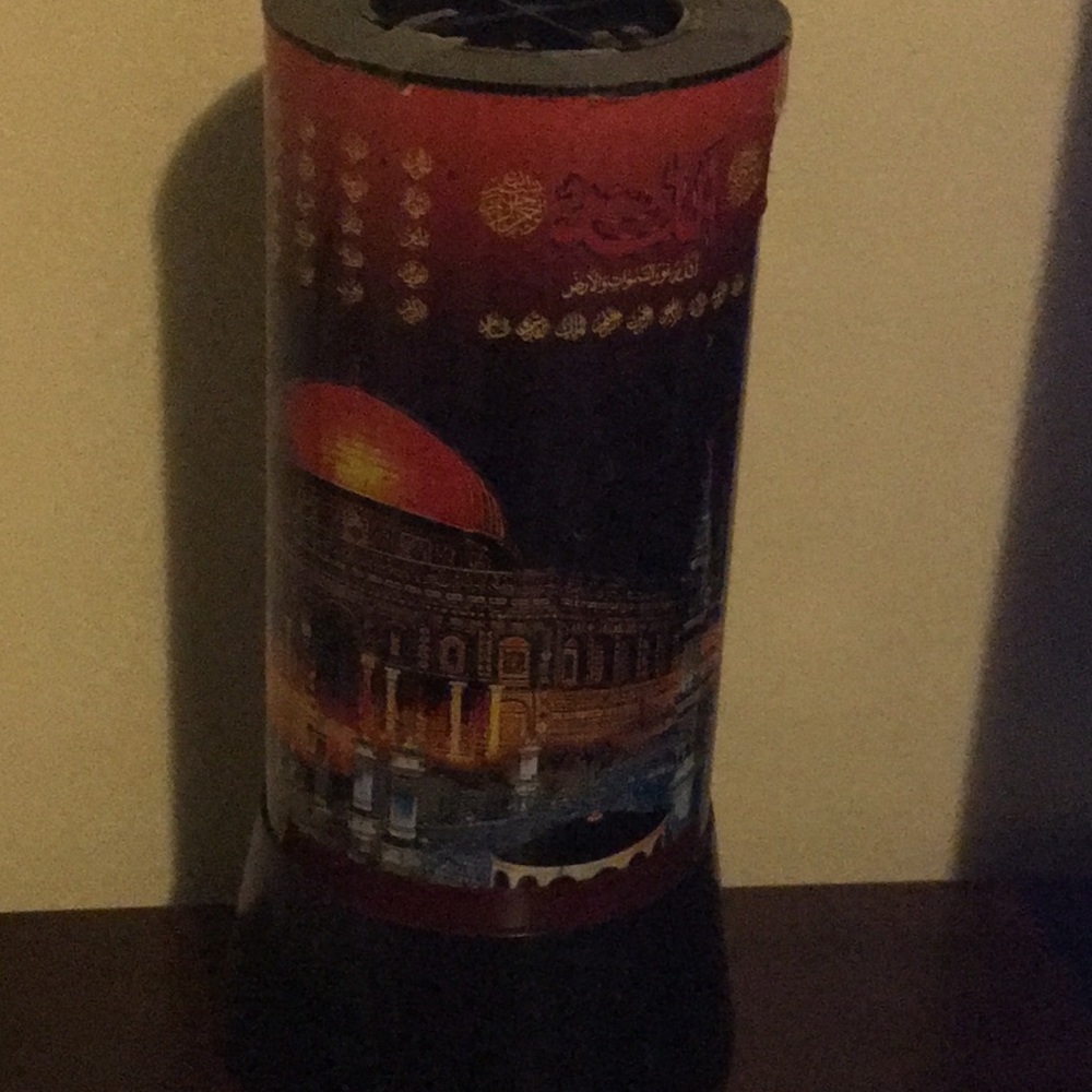 Muslim light twister